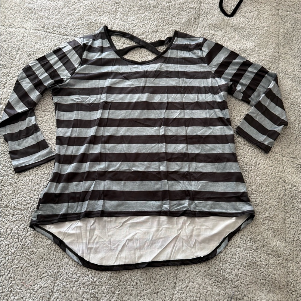 Chic Striped Long Sleeve Top - Black and Gray